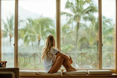 リトリートとは？ 意味やおすすめの過ごし方、旅行との違いを詳しく解説