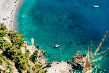夏休みはアウトドア・アクティビティへ。海から山までおすすめの目的地を一挙紹介！