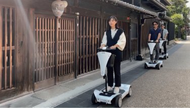 4輪立ち乗り電動カート「SCOO XT」試乗体験